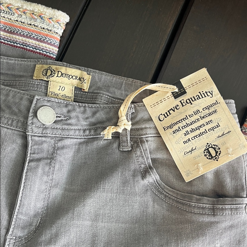 Democracy Gray Cropped Ankle Jeans with Embroidered Waistband - Picture 2 of 6